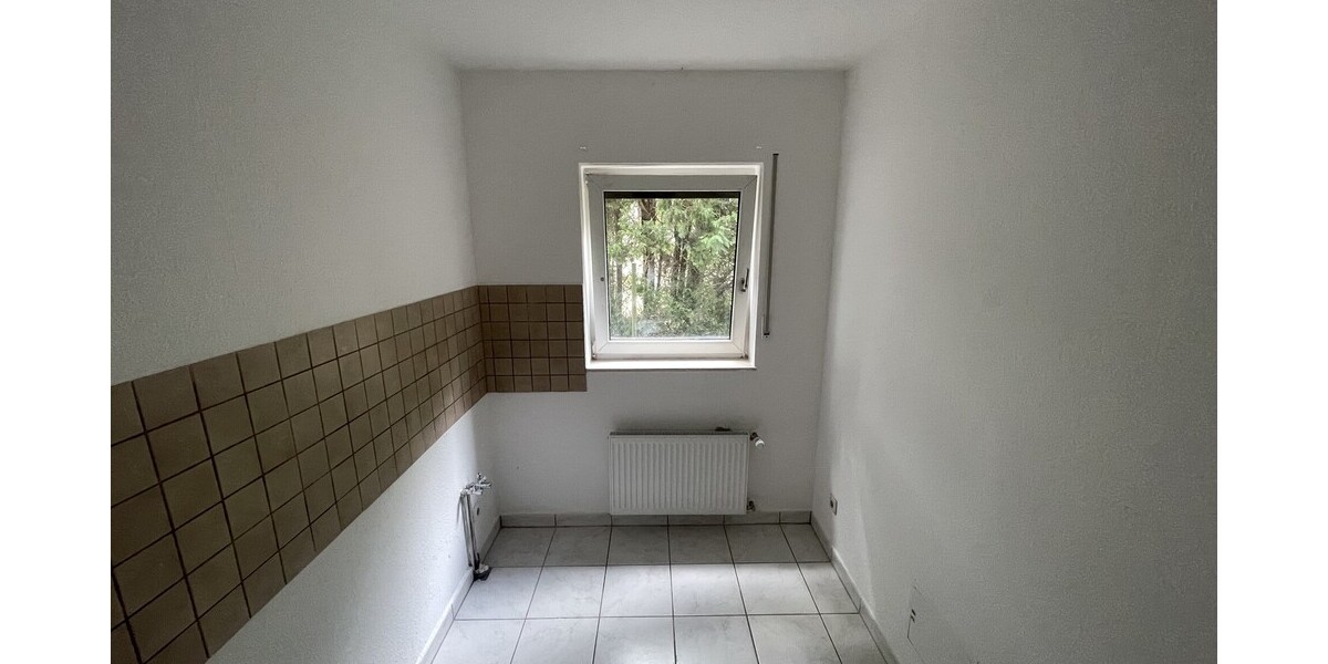 Helle Gewerbeeinheit mit 2 Kfz-Stellplätzen - Gewerbeobjekt Bad Honnef Aegidienberg | Angebot:27103896