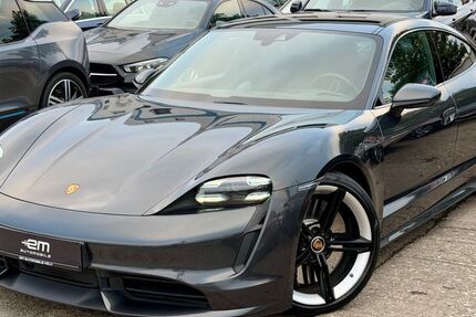 Porsche Taycan 100.000 km 63.990 &euro; Elsdorf 50189