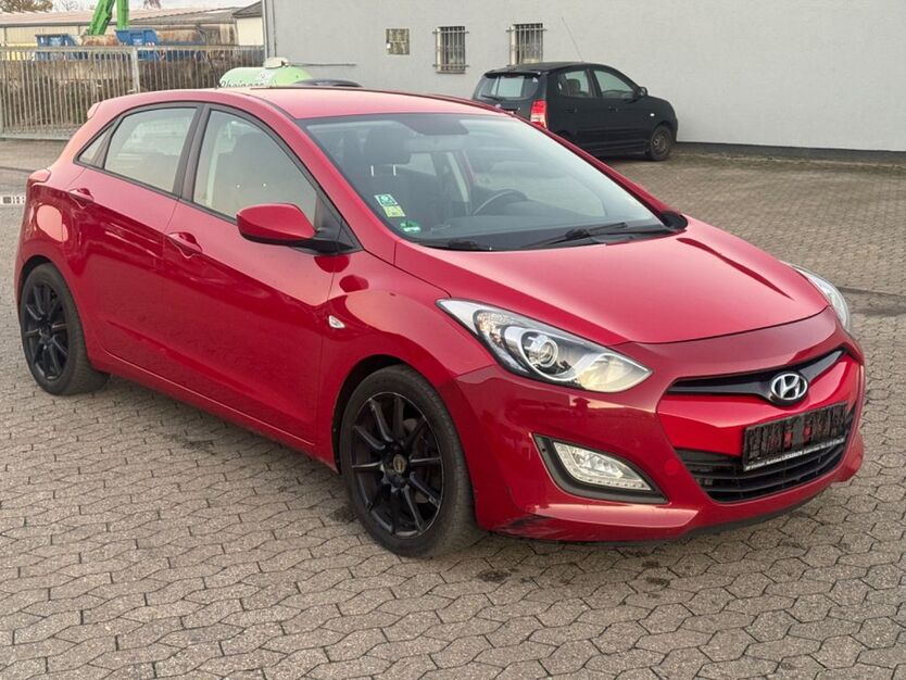 Hyundai i30 282.490 km 3.950 € Bornheim 53332