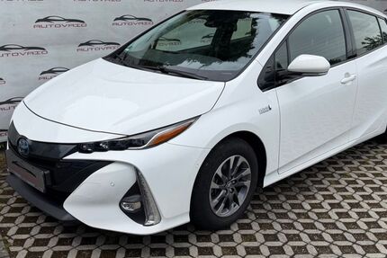 Toyota Prius 135.396 km 17.499 &euro; Köln 50767