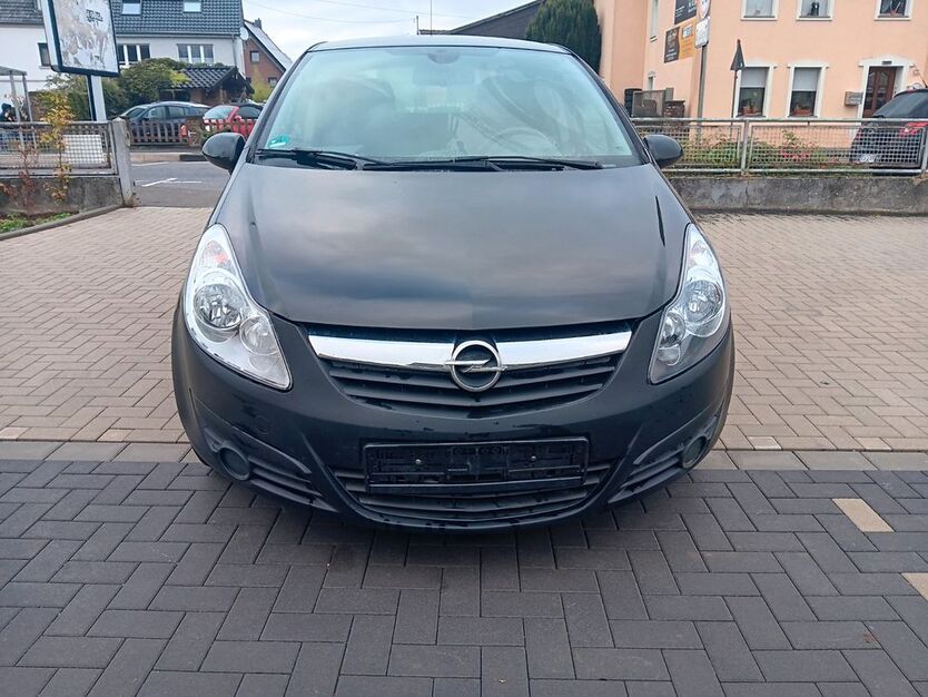 Opel Corsa 158.000 km 1.999 € Kuchenheim 53881