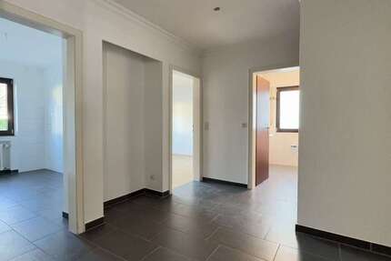 Wohnung zum Kaufen in Bonn 310.590 € 92 m² 3 zimmer