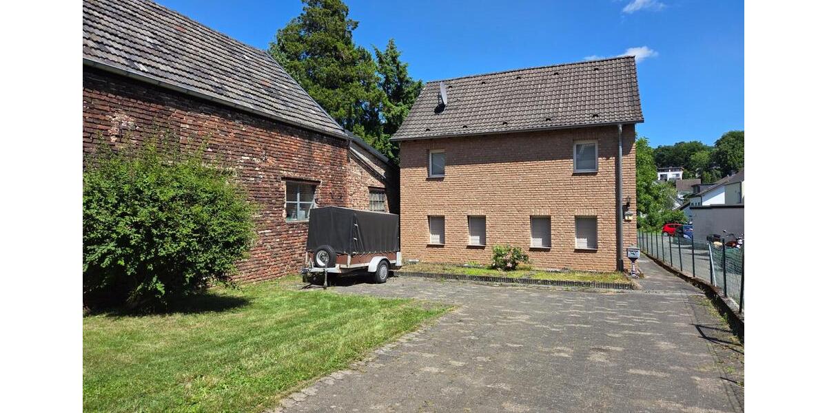 Einfamilienhaus Bergisch Gladbach Paffrath - 2 Zimmer, 95 m&sup2;, 329.000&euro; | Angebot:24589836