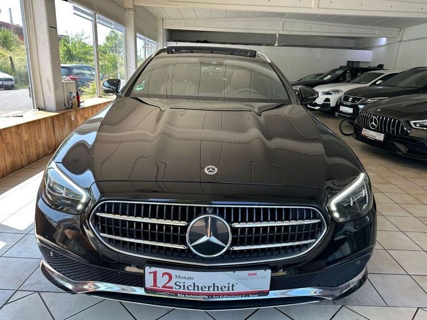E 300