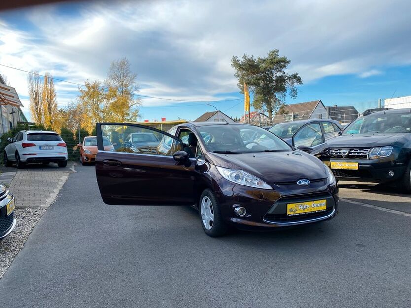 Ford Fiesta 149.000 km 3.300 € Bonn 53227