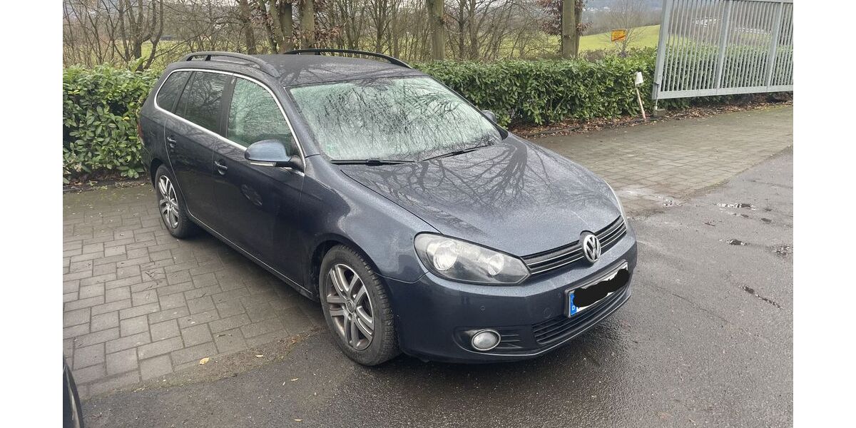 VW Golf 213.000 km 2.800 &euro; Sinzig 53489