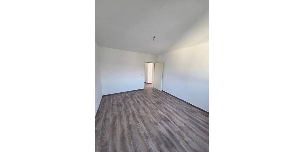 Etagenwohnung Hennef (Sieg) Hennef - 3 Zimmer, 85 m&sup2;, 285.000&euro; | Angebot:26583288
