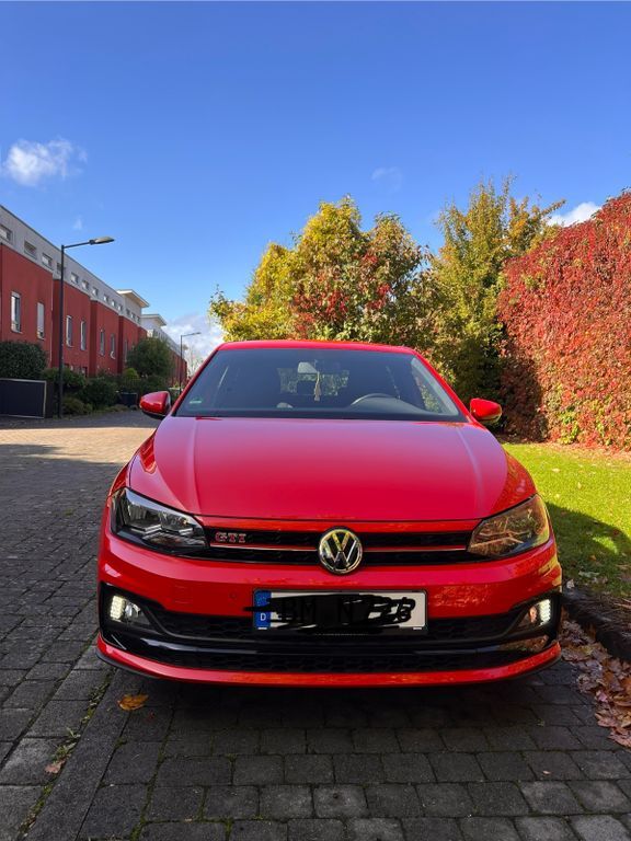 VW Polo 63.000 km 17.900 € Hürth 50354