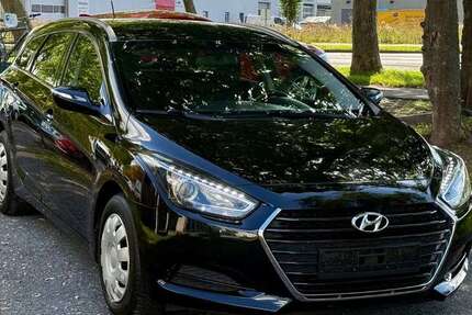 Hyundai i40 145.000 km 7.999 € Köln 51109