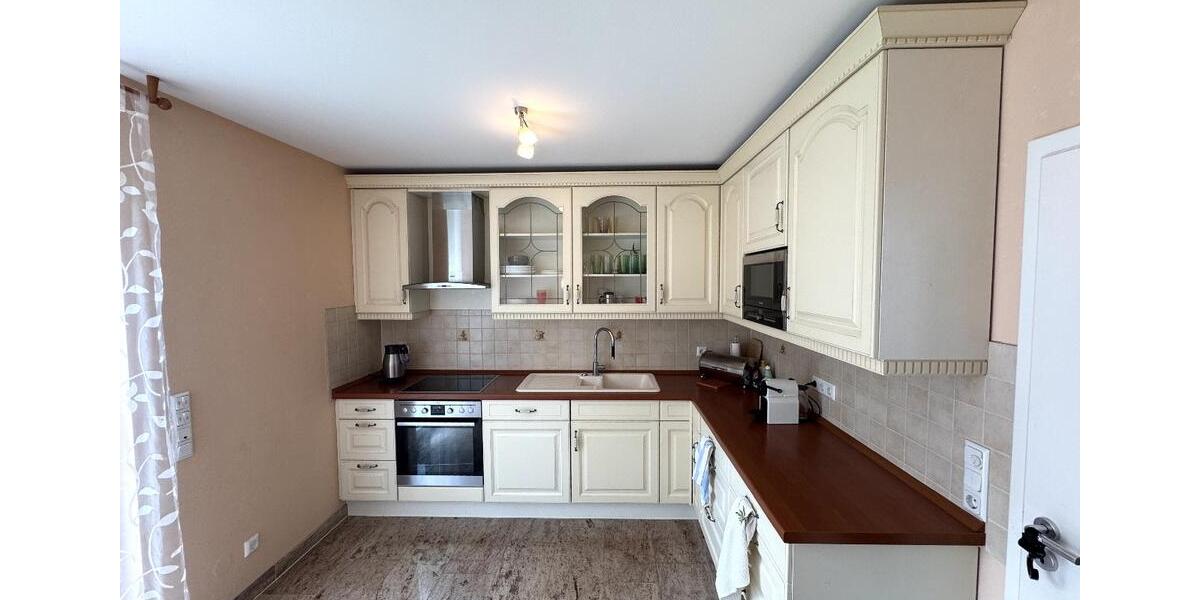 Doppelhaushälfte Königswinter - 4 Zimmer, 124 m&sup2;, 1.700&euro; | Angebot:25143043