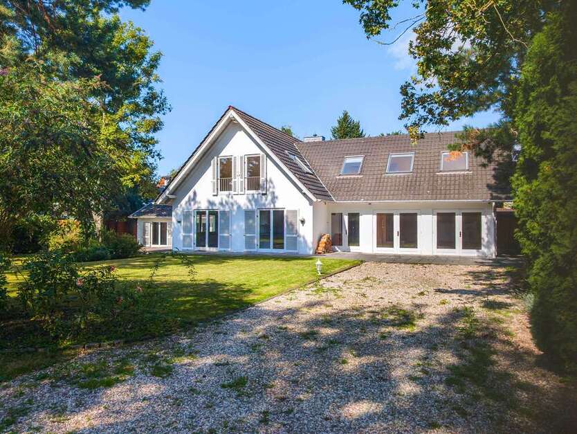 Haus zum Mieten in Bonn 2.600 € 240 m² 7 zimmer