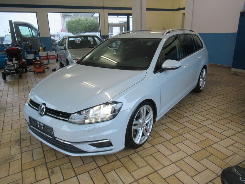 VW Golf 202.245 km 10.999 € Hennef 53773
