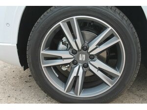 Ateca FR 1,5 TSi DSG Navi AHK Standh LED