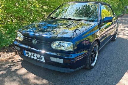 VW Golf 161.000 km 4.900 &euro; Siegburg 53721