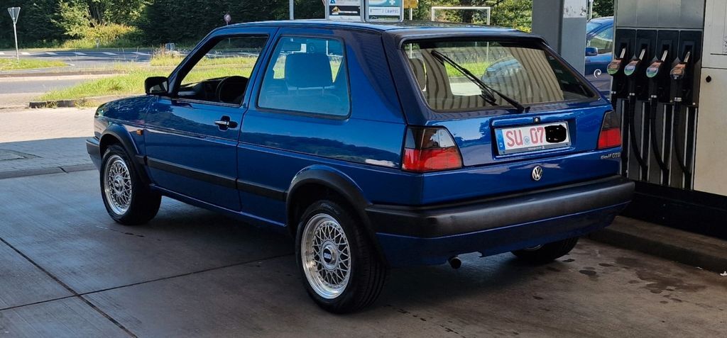 VW Golf 256.000 km 10.500 € Windeck 51570