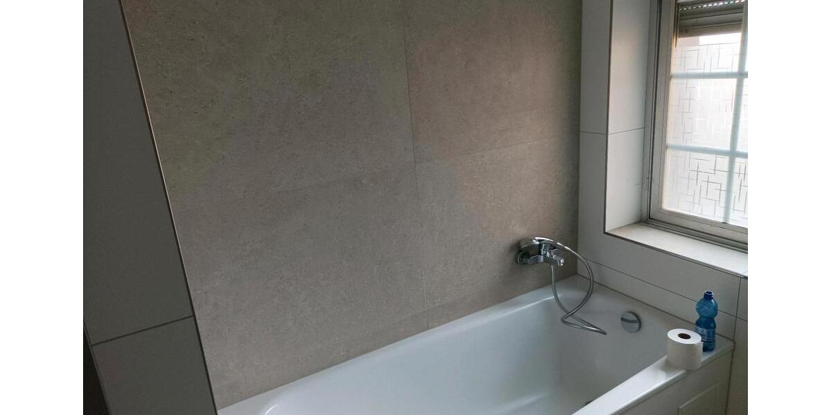 Reihenhaus Unkel - 6 Zimmer, 120 m&sup2;, 125.000&euro; | Angebot:26394384
