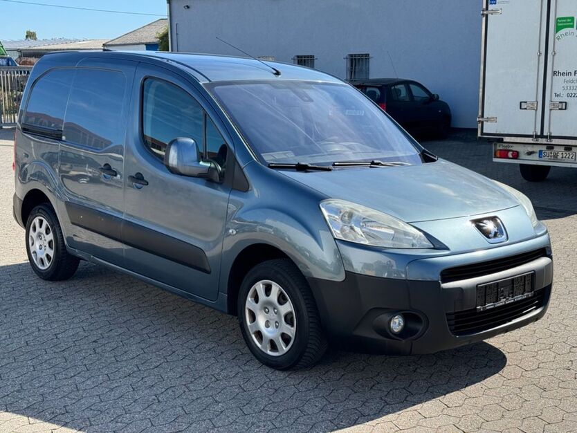 Peugeot Partner 194.370 km 4.950 € Bornheim 53332