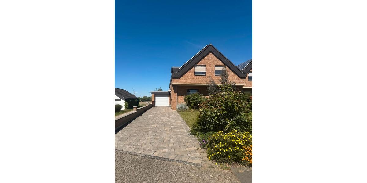 Doppelhaushälfte Erftstadt - 4 Zimmer, 140 m&sup2;, 469.000&euro; | Angebot:26939333