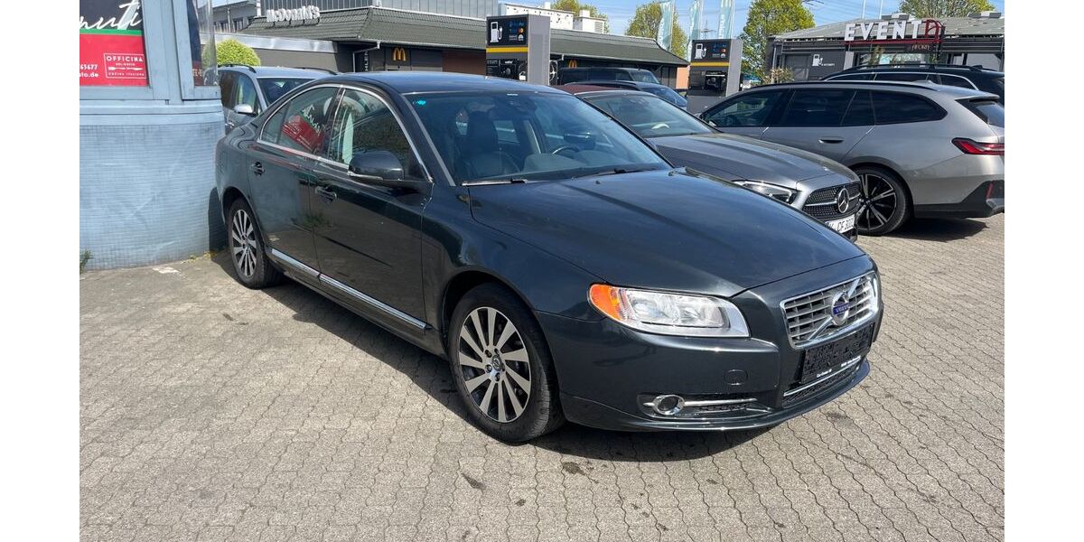Volvo S80 89.500 km 10.990 &euro; Wesseling - Köln 50389
