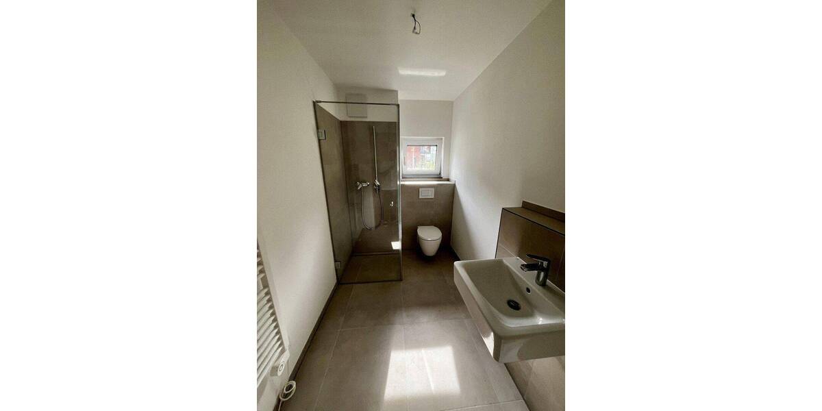 Etagenwohnung Frechen Hücheln - 4 Zimmer, 118 m&sup2;, 2.065&euro; | Angebot:26903121