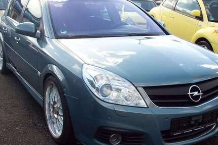 Opel Signum 195.000 km 4.950 € Siegburg 53721