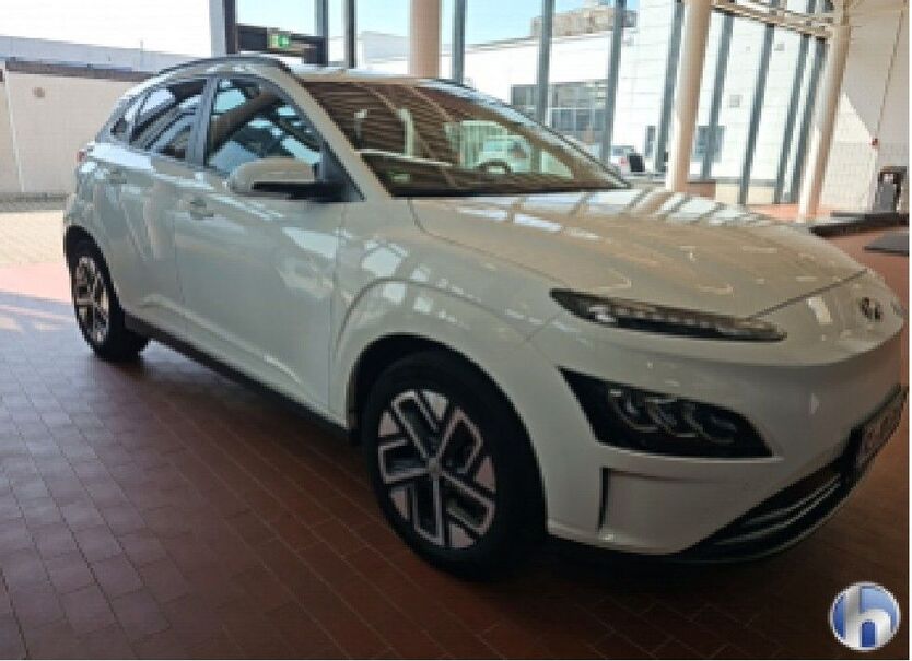 Hyundai KONA 14.278 km 16.800 € Eitorf 53783