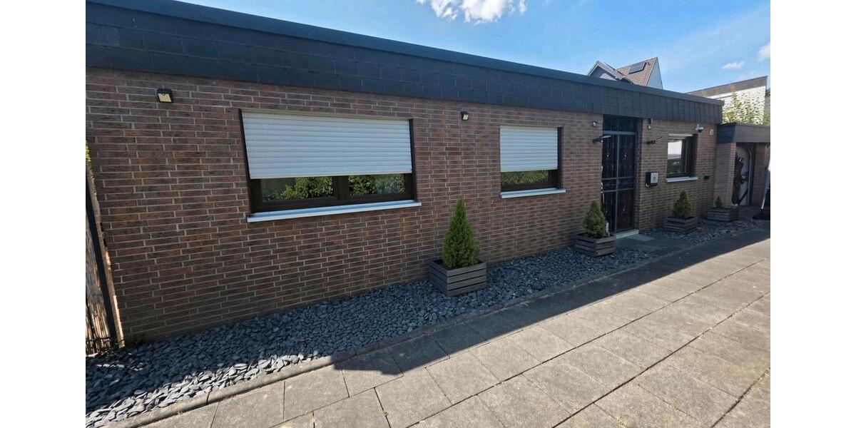 Bungalow Troisdorf - 4 Zimmer, 128 m&sup2;, 719.000&euro; | Angebot:27200478