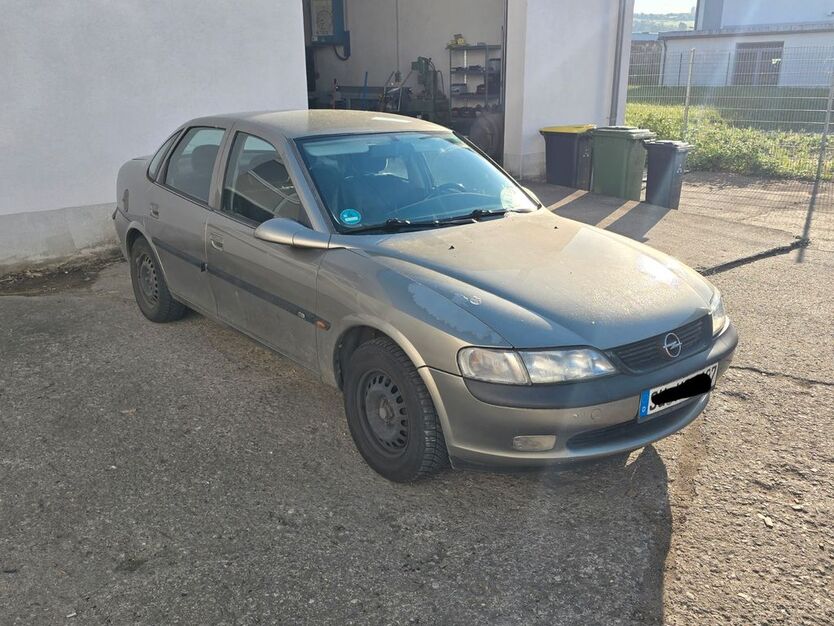 Opel Vectra 380.240 km 1.299 € EITORF 53783