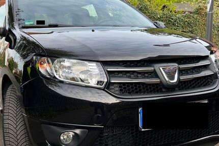 Dacia Logan 44.000 km 8.900 &euro; Bonn 53121