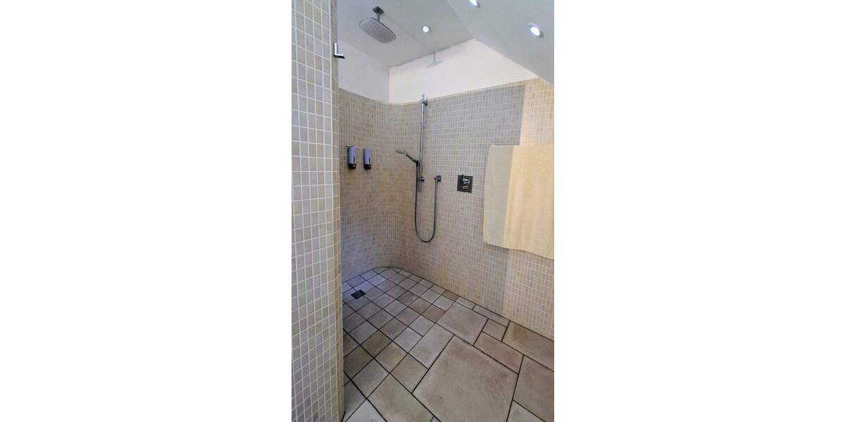 Einfamilienhaus Wachtberg Niederbachem - 4 Zimmer, 170 m&sup2;, 2.190&euro; | Angebot:24453256