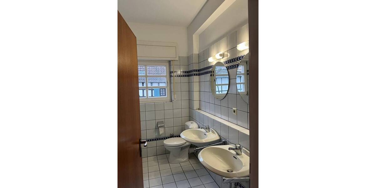 Mehrfamilienhaus, Wohnhaus Königswinter Oberdollendorf - 1 Zimmer, 458 m&sup2;, 1.095.000&euro; | Angebot:26145153