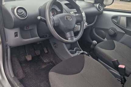 Toyota Aygo 72.000 km 3.900 &euro; Hennef 53773