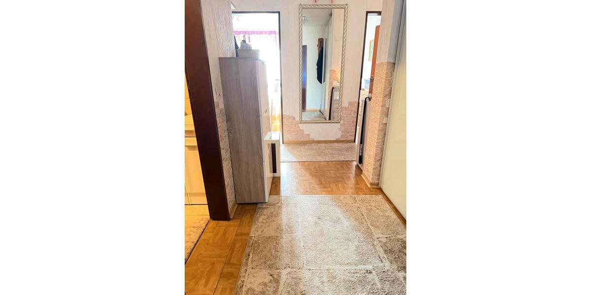 Etagenwohnung Troisdorf Bergheim - 4 Zimmer, 92 m&sup2;, 876&euro; | Angebot:26441318