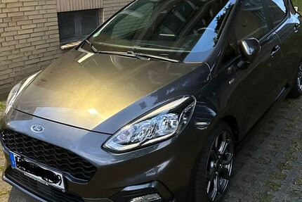 Ford Fiesta 124.000 km 8.700 € Brühl 50321