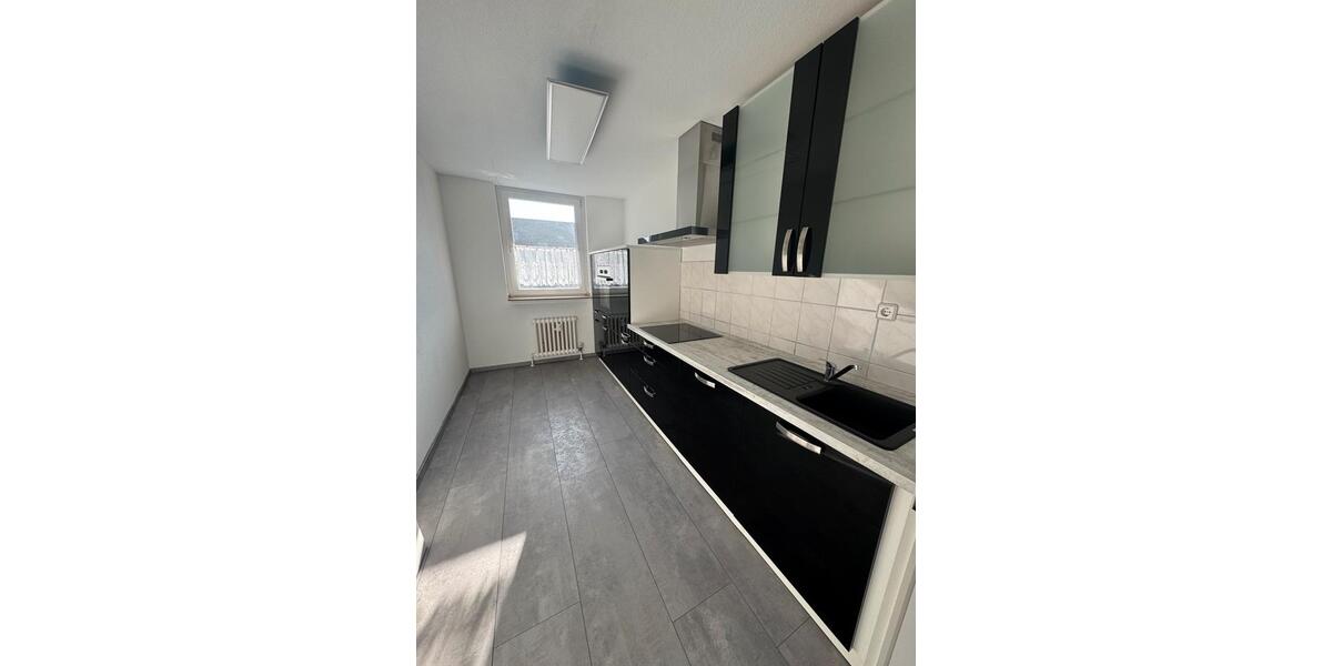 Erdgeschoßwohnung Bergisch Gladbach Frankenforst - 4 Zimmer, 104 m&sup2;, 1.600&euro; | Angebot:24616463