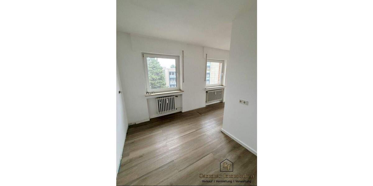 Etagenwohnung Brühl - 3 Zimmer, 74 m&sup2;, 1.050&euro; | Angebot:25738901