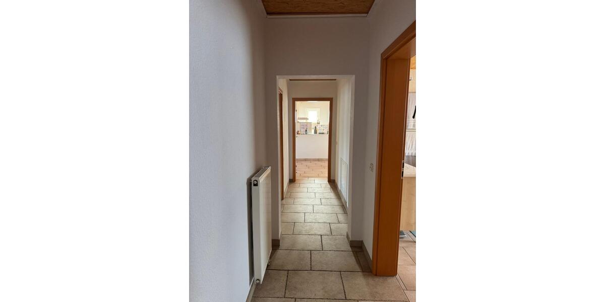 Etagenwohnung Euskirchen Dom-Esch - 3 Zimmer, 105 m&sup2;, 1.310&euro; | Angebot:25756635