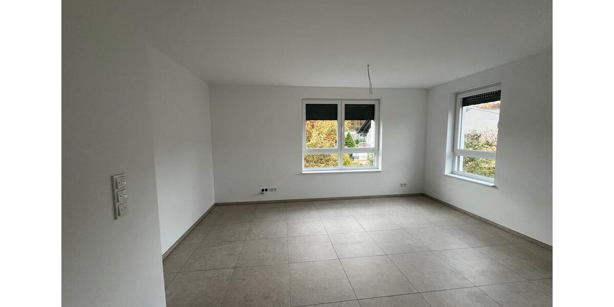 Etagenwohnung Bergisch Gladbach Paffrath - 3 Zimmer, 100 m&sup2;, 1.890&euro; | Angebot:24279132
