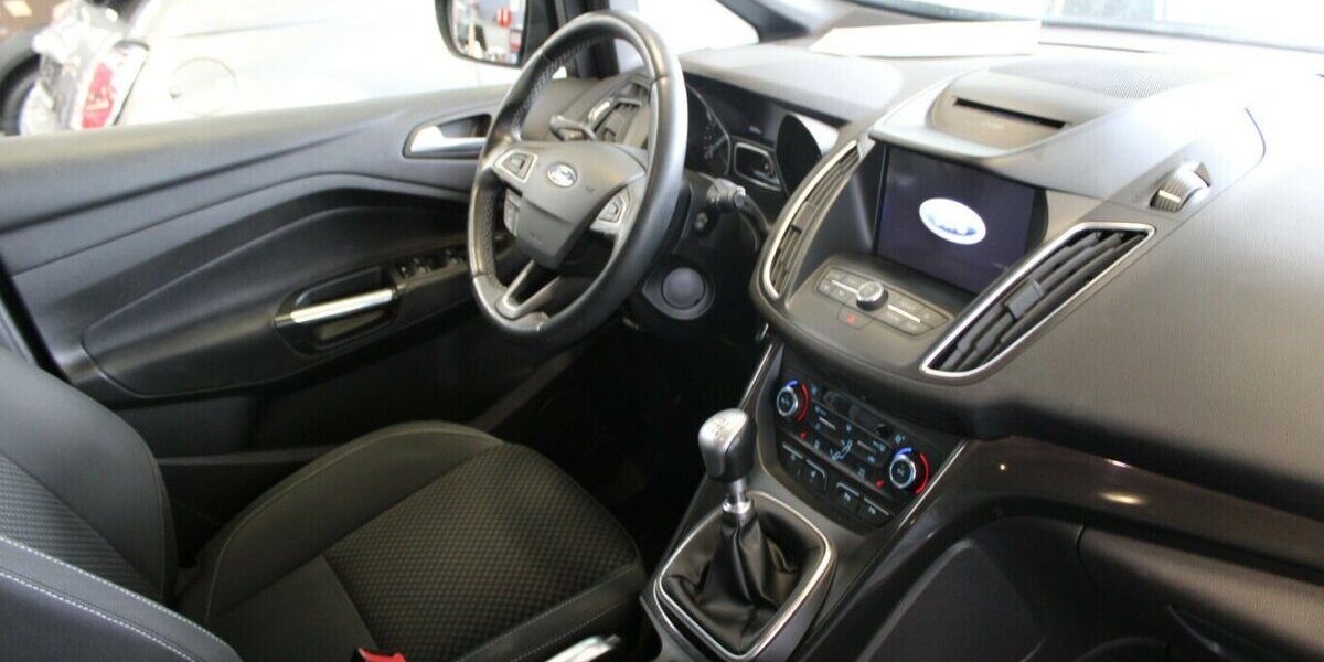 Ford C-Max 1.0 EcoBoost Sport 53.054 km 12.980 &euro; Euskirchen 53881