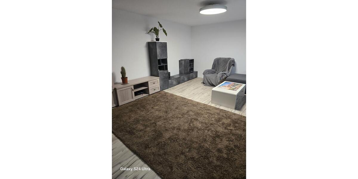 Etagenwohnung Troisdorf - 1 Zimmer, 65 m&sup2;, 950&euro; | Angebot:26453845