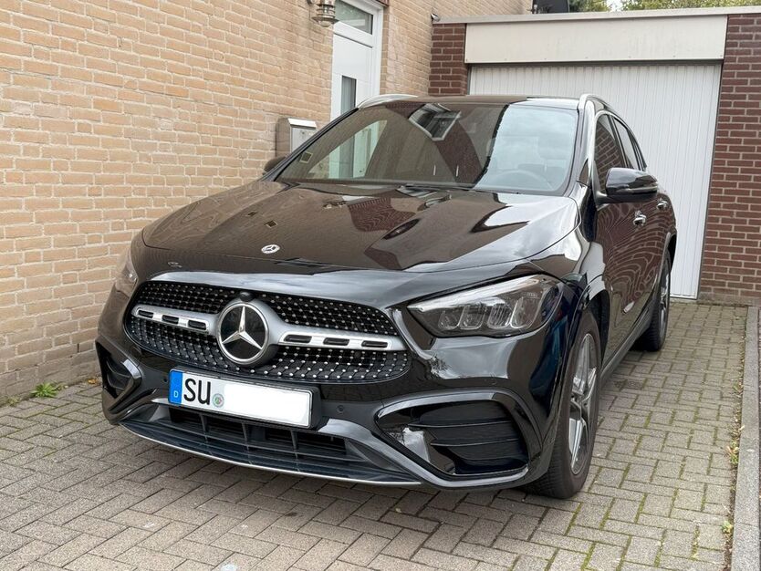 Mercedes-Benz GLA 200 15.500 km 39.700 € Bornheim (Köln/Bonn) 53332