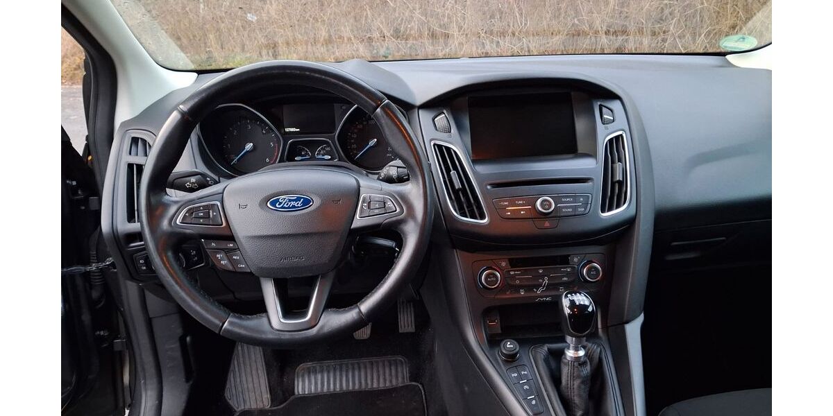 Ford Focus 127.000 km 7.500 &euro; Linz am Rhein 53545