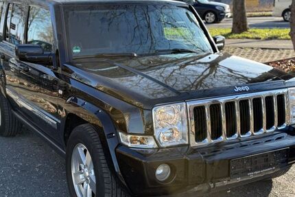 Jeep Commander 150.000 km 14.999 &euro; Köln 51107