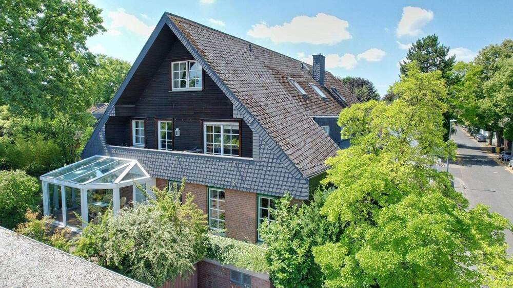 Doppelhaushälfte Köln Müngersdorf - 7 Zimmer, 320 m&sup2;, 1.750.000&euro; | Angebot:24298175