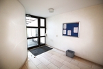 Bezugsfreie, barrierearme und frisch renovierte 2 Zimmer ETW mit Terrasse, Aufzug und TG-Stellplatz. - Etagenwohnung Sankt Augustin | Angebot:25378148