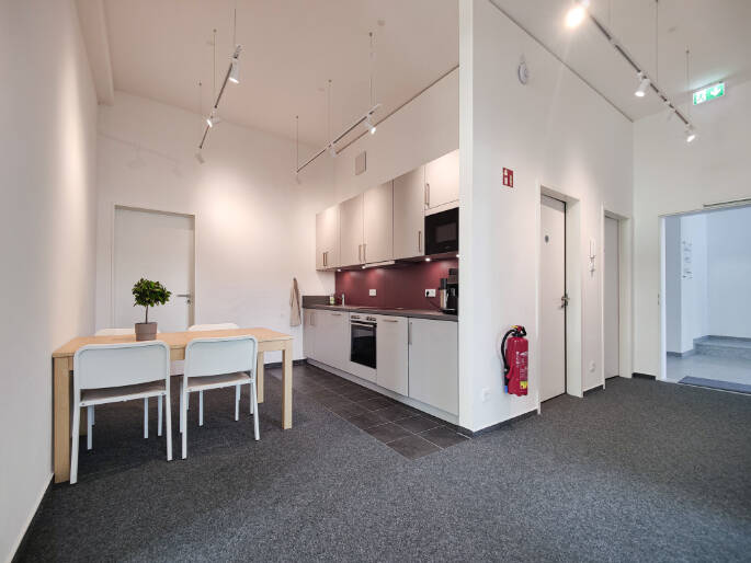 Helle und moderne Arbeitsplätze in Ehrenfeld - All-in-Miete