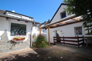 Hier ist die zweite Reihe die erste Wahl! Einfamilienhaus in Muffendorf 5 zimmer