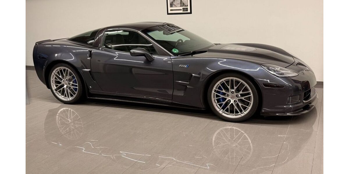Corvette ZR 1 17.300 km 108.500 &euro; Köln 51149