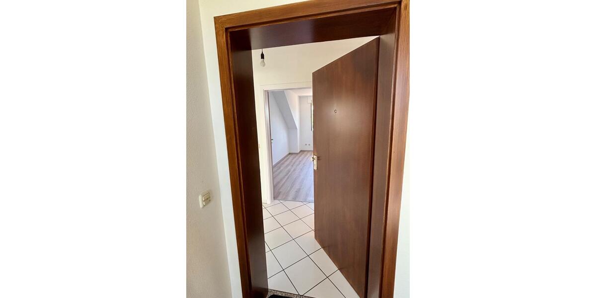 Dachgeschoßwohnung Euskirchen Dom-Esch - 2 Zimmer, 65 m&sup2;, 210.000&euro; | Angebot:27168874