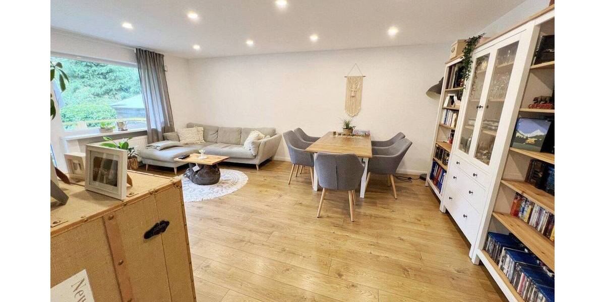 Etagenwohnung Bonn Küdinghoven - 3 Zimmer, 88 m&sup2;, 1.250&euro; | Angebot:26800111